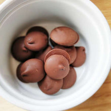 Load image into Gallery viewer, COCOVA Dreamy 72% Dark Chocolate Buttons (150g) - Thehivebulkfoods