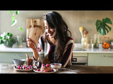 Load and play video in Gallery viewer, Black Raisins (100g)