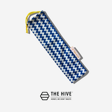 Load image into Gallery viewer, Pattern Straw Pouch