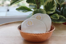 Load image into Gallery viewer, The Hive Bamboo Washable Makeup Remover Pads / 5pcs - Thehivebulkfoods
