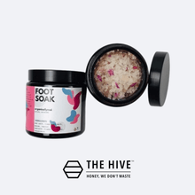 Load image into Gallery viewer, Organically Moi Lavender and Peppermint Foot Soak - Thehivebulkfoods
